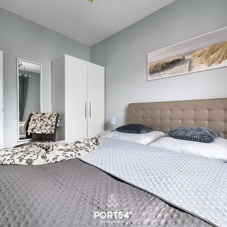 Fiona Apartment